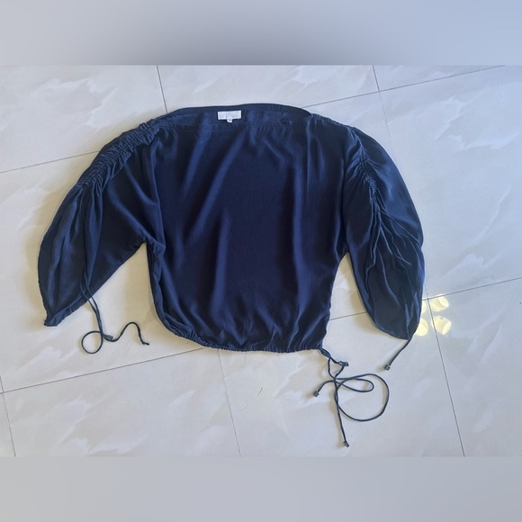 Alexis Silk Black Blouse with Elegant Design sleeve design with ruching detail M - Picture 8 of 8